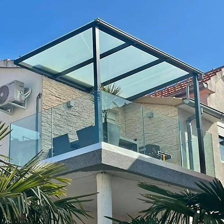 Guerilla Choice Apartment Vodice Exterior photo