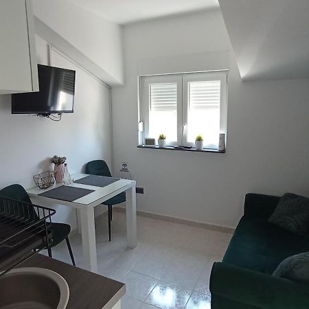 Guerilla Choice Apartment Vodice Exterior photo